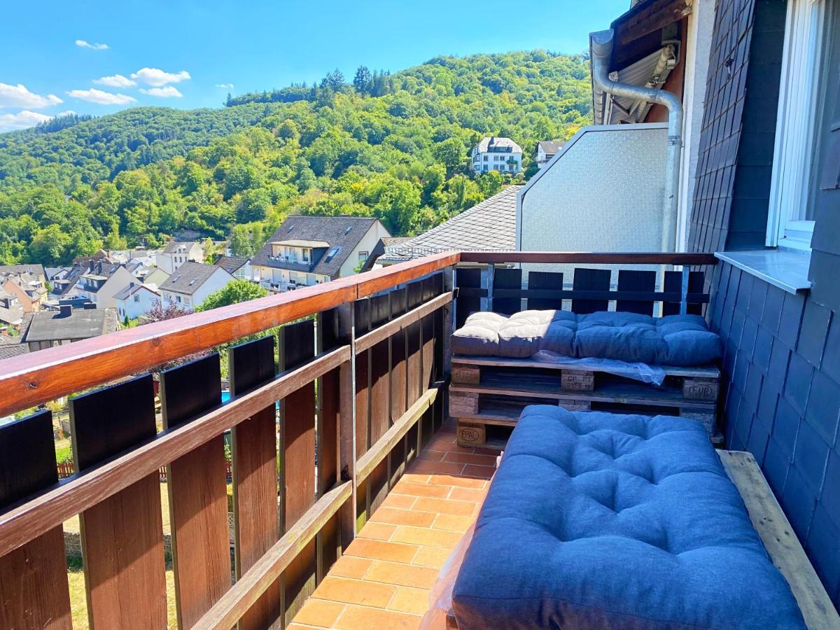 Burg Panorama Blick Moderne Zentrale Fewo Κόχεμ Εξωτερικό φωτογραφία